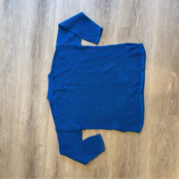 Express women’s oversized sweater - Picture 3 of 3